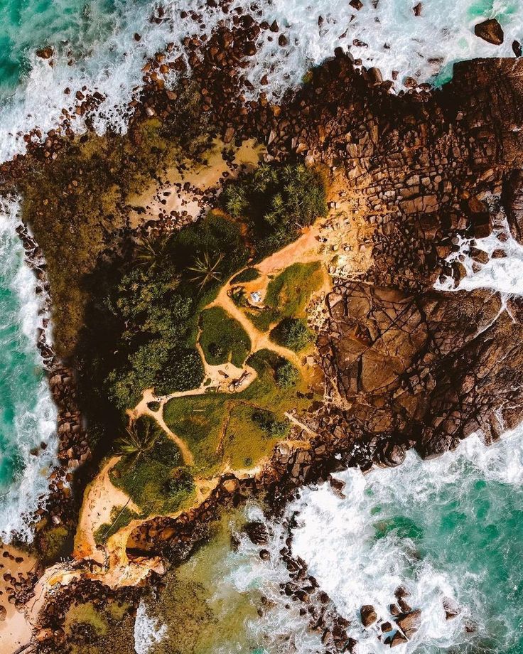 ff0a4cbf23bf8721d75cece15d5a2082